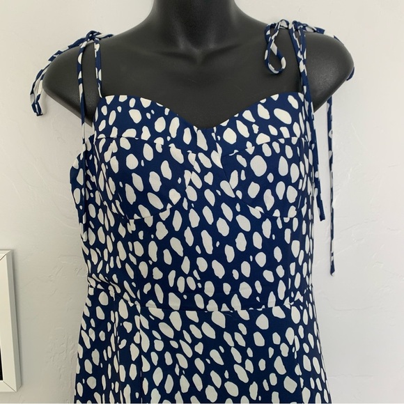 Commense Blue and White Maxi Sundress Size Small - Picture 3 of 11